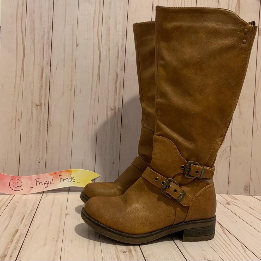 Tall boots Size 6